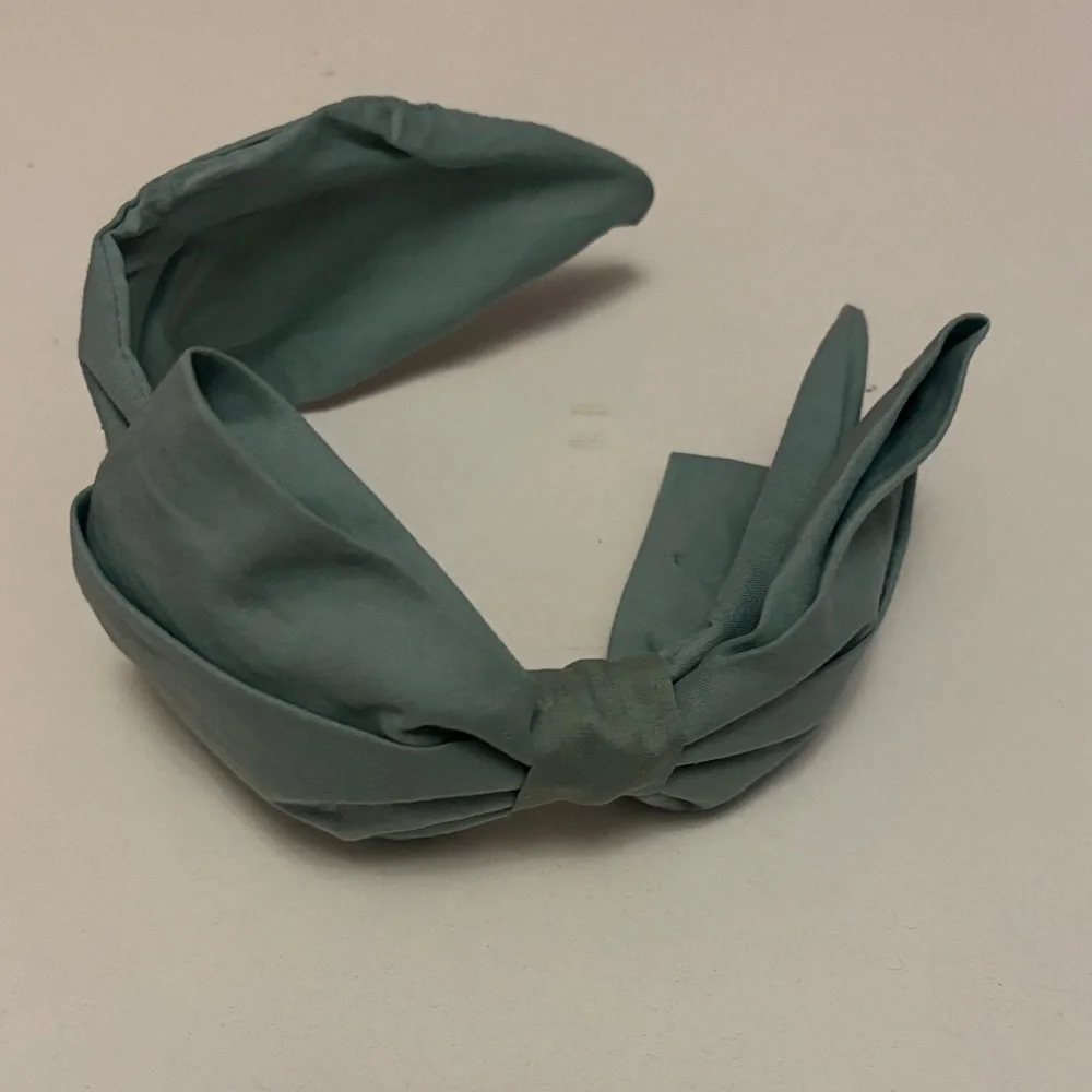 Teal Hair Bow Accessory
